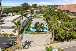 711 S Ocean Dr, Fort Pierce, FL 34949 - Photo 3