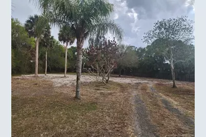 7506 SW 39th Street, Palm City, FL 34990 - Photo 3