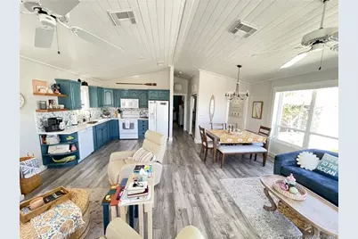 1285 Nettles Boulevard, Jensen Beach, FL 34957 - Photo 11