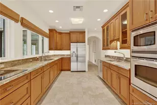 9180 SW Star Dr, Stuart, FL 34997 - Photo 5