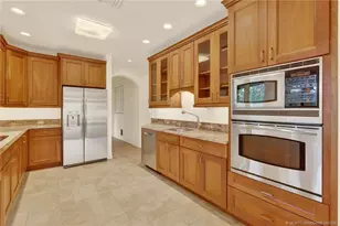 9180 SW Star Dr, Stuart, FL 34997 - Photo 9