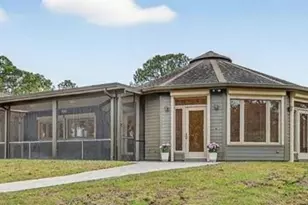 9180 SW Star Dr, Stuart, FL 34997 - Photo 1