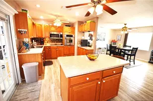 2049 SW Monterrey Ln, Port Saint Lucie, FL 34953 - Photo 7