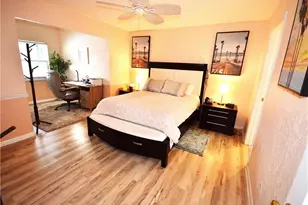 2049 SW Monterrey Ln, Port Saint Lucie, FL 34953 - Photo 11