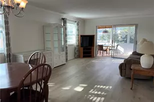 2950 SE Ocean Blvd, Stuart, FL 34996 - Photo 15