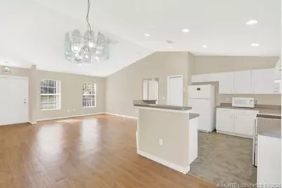 2361 SE Mariposa Avenue, Port Saint Lucie, FL 34952 - Photo 13