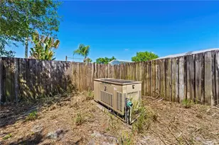 1309 SE 8th St, Stuart, FL 34996 - Photo 27