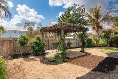 4095 SE Bay Avenue, Stuart, FL 34997 - Photo 19