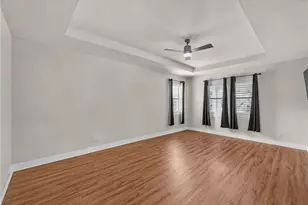 724 SW Sea Green St, Palm City, FL 34990 - Photo 15