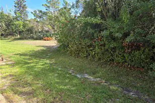 2950 SE Ocean Blvd, Stuart, FL 34996 - Photo 5