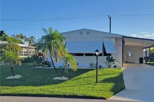 7777 SE Continental Dr, Hobe Sound, FL 33455 - Photo 1