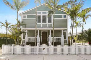 9172 SE Apollo St, Hobe Sound, FL 33455 - Photo 1