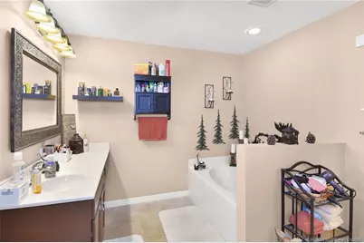 817 SW Kappa Avenue, Port Saint Lucie, FL 34953 - Photo 15