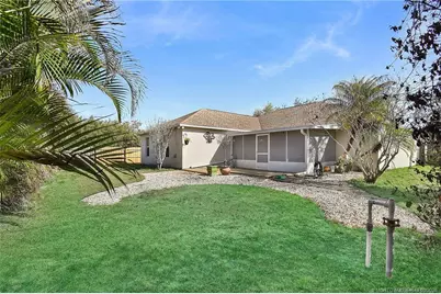 817 SW Kappa Avenue, Port Saint Lucie, FL 34953 - Photo 23