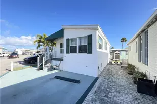 1318 Nettles Blvd, Jensen Beach, FL 34957 - Photo 3