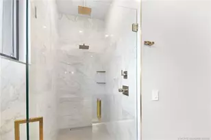 207 SE Via Bisento, Port Saint Lucie, FL 34952 - Photo 51