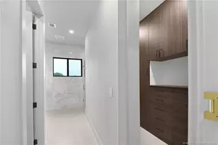 207 SE Via Bisento, Port Saint Lucie, FL 34952 - Photo 49