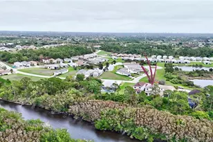 207 SE Via Bisento, Port Saint Lucie, FL 34952 - Photo 73