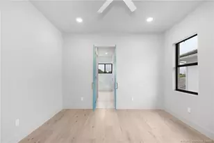 207 SE Via Bisento, Port Saint Lucie, FL 34952 - Photo 47