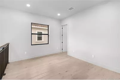 207 SE Via Bisento, Port Saint Lucie, FL 34952 - Photo 41