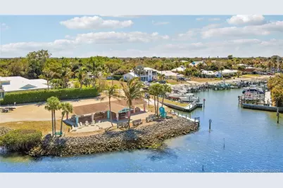 5352 SE Nassau Terrace, Stuart, FL 34997 - Photo 13