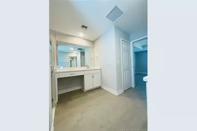 928 SW John Maccormack Terrace, Port Saint Lucie, FL 34953 - Photo 13