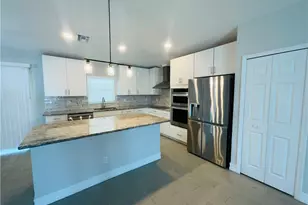 928 SW John MacCormack Terrace, Port Saint Lucie, FL 34953 - Photo 7