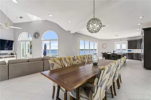 2318 NW Bay Colony Ct, Stuart, FL 34994 - Photo 17