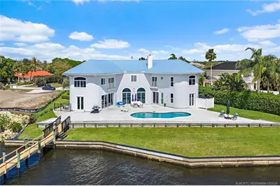 2318 NW Bay Colony Court, Stuart, FL 34994 - Photo 3