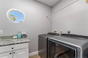 2318 NW Bay Colony Ct, Stuart, FL 34994 - Photo 61