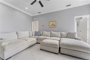 2318 NW Bay Colony Ct, Stuart, FL 34994 - Photo 27