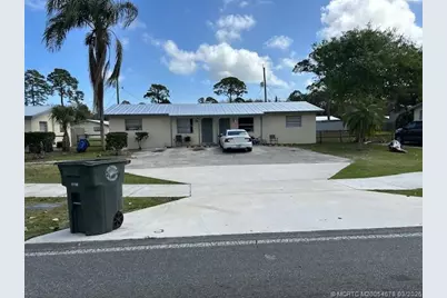 4058 Oleander Avenue, Fort Pierce, FL 34982 - Photo 5