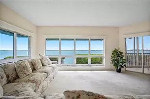 164 NE Edgewater Dr, Stuart, FL 34996 - Photo 3