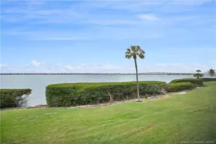 164 NE Edgewater Dr, Stuart, FL 34996 - Photo 21