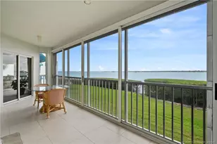 164 NE Edgewater Dr, Stuart, FL 34996 - Photo 11