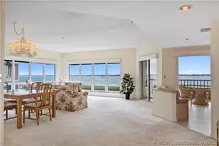 164 NE Edgewater Dr, Stuart, FL 34996 - Photo 7