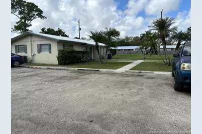 4078 Oleander Avenue, Fort Pierce, FL 34982 - Photo 13