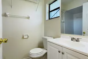 204 N 28th St, Fort Pierce, FL 34947 - Photo 7