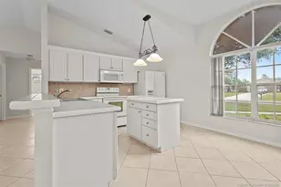 517 SW College Park Rd, Port Saint Lucie, FL 34953 - Photo 11