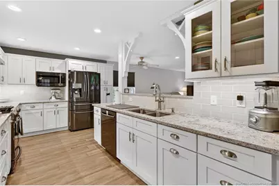 6198 SE Black Oak Lane, Stuart, FL 34997 - Photo 23