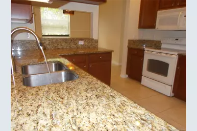 6695 SE Woodmill Pond Lane, Stuart, FL 34997 - Photo 11