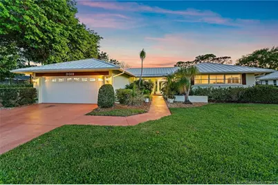 3011 SE Fairway W, Stuart, FL 34997 - Photo 3
