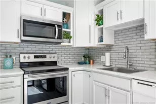 6057 SE Riverboat Dr, Stuart, FL 34997 - Photo 25