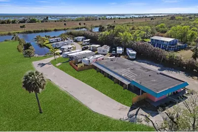 1422 US Highway 441 Way SE #32, Okeechobee, FL 34974 - Photo 9