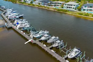 84 SW Hatteras Ct, Palm City, FL 34990 - Photo 13