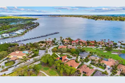 84 SW Hatteras Court, Palm City, FL 34990 - Photo 9