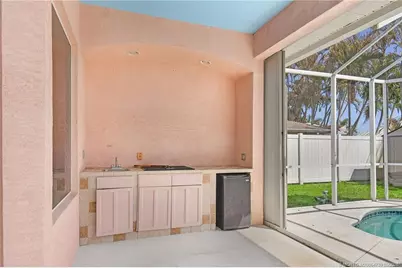 5312 SE Nassau Terrace, Stuart, FL 34997 - Photo 9