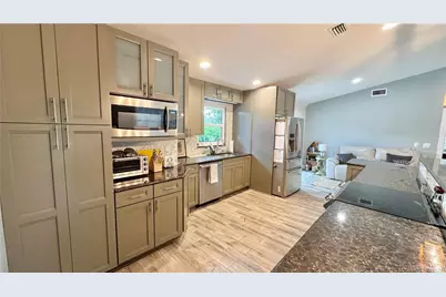 323 SW Ridge Lane, Stuart, FL 34994 - Photo 15