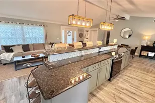 323 SW Ridge Ln, Stuart, FL 34994 - Photo 17