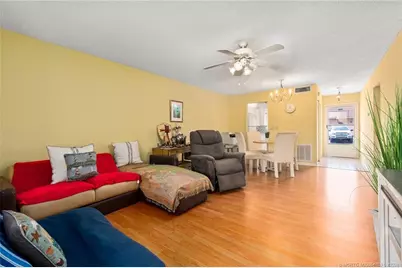 1929 SW Palm City Road #15B, Stuart, FL 34994 - Photo 9